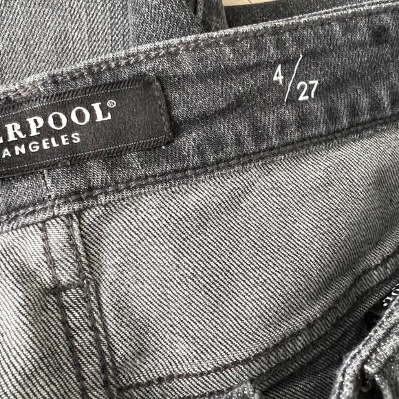 NWT Liverpool Jeans The Crop Straight in Spencer (faded wash gray) 4 / 27 - Picture 8 of 10